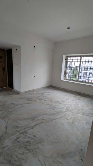 Building Lobby in 6 BHK Apartment at Ballygunge – for Sale