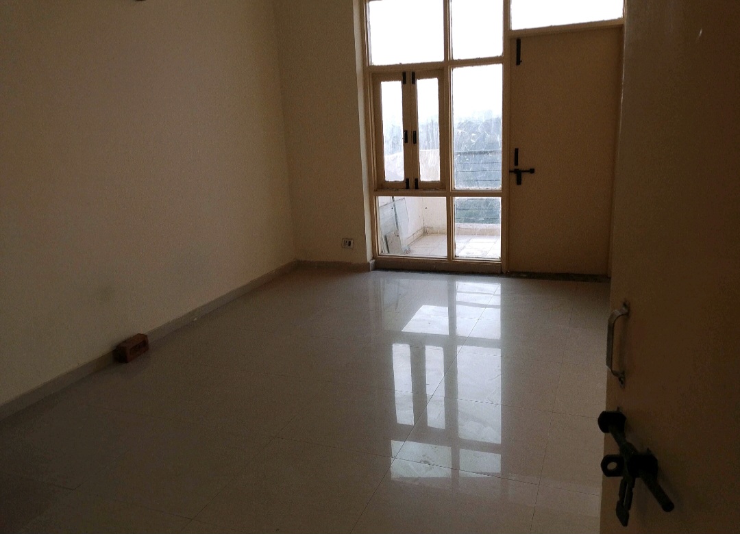 3 BHK + Study Room Apartment For Rent in Omaxe Heights