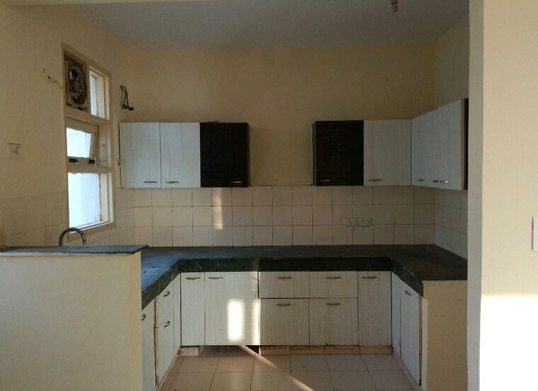 Kitchen, omaxe-heights 3 Bedroom 1475 Sq.Ft. Apartment In Sector 86 Faridabad 9558592