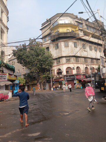  Shop For Rent in New Market