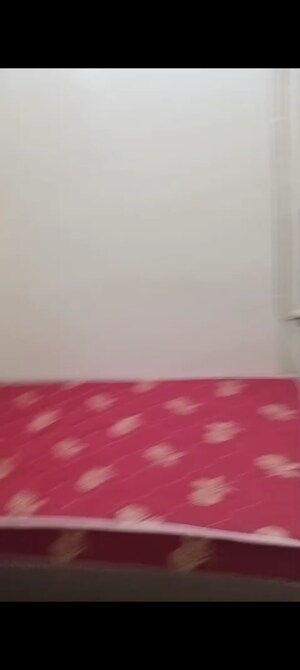 Room in 2 BHK Apartment at Sher E Punjab, Andheri East – for Rent