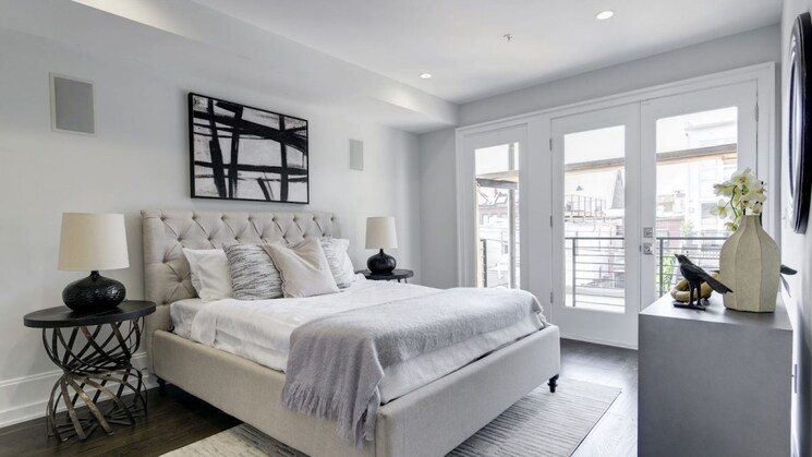 Bedroom, sector 73 2 Bedroom 1050 Sq.Ft. Builder Floor In Sector 73 Noida 9558641