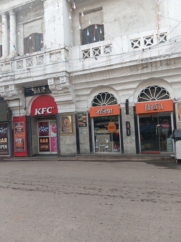 Exterior View, park street Commercial Shop 300 Sq.Ft. In Park Street Kolkata 9558647