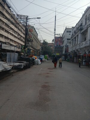  Shop For Rent in Park Street