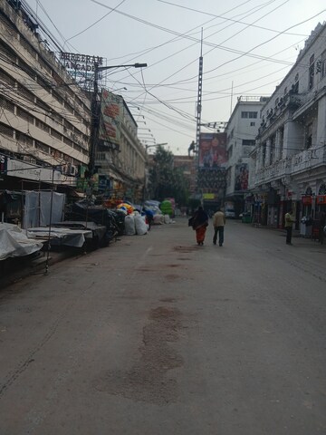  Shop For Rent in Park Street