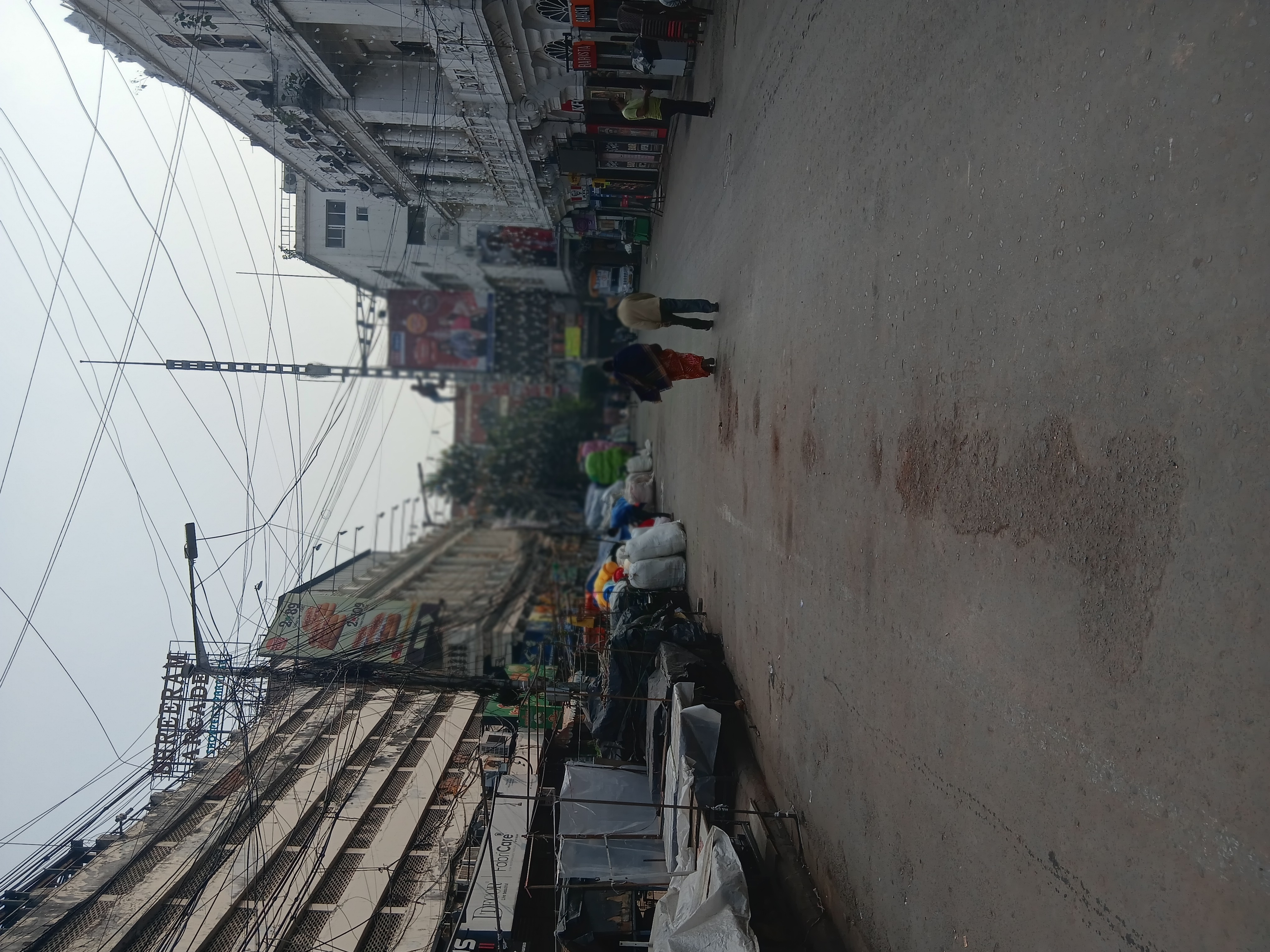 Retail Shop For Rent in Park Street