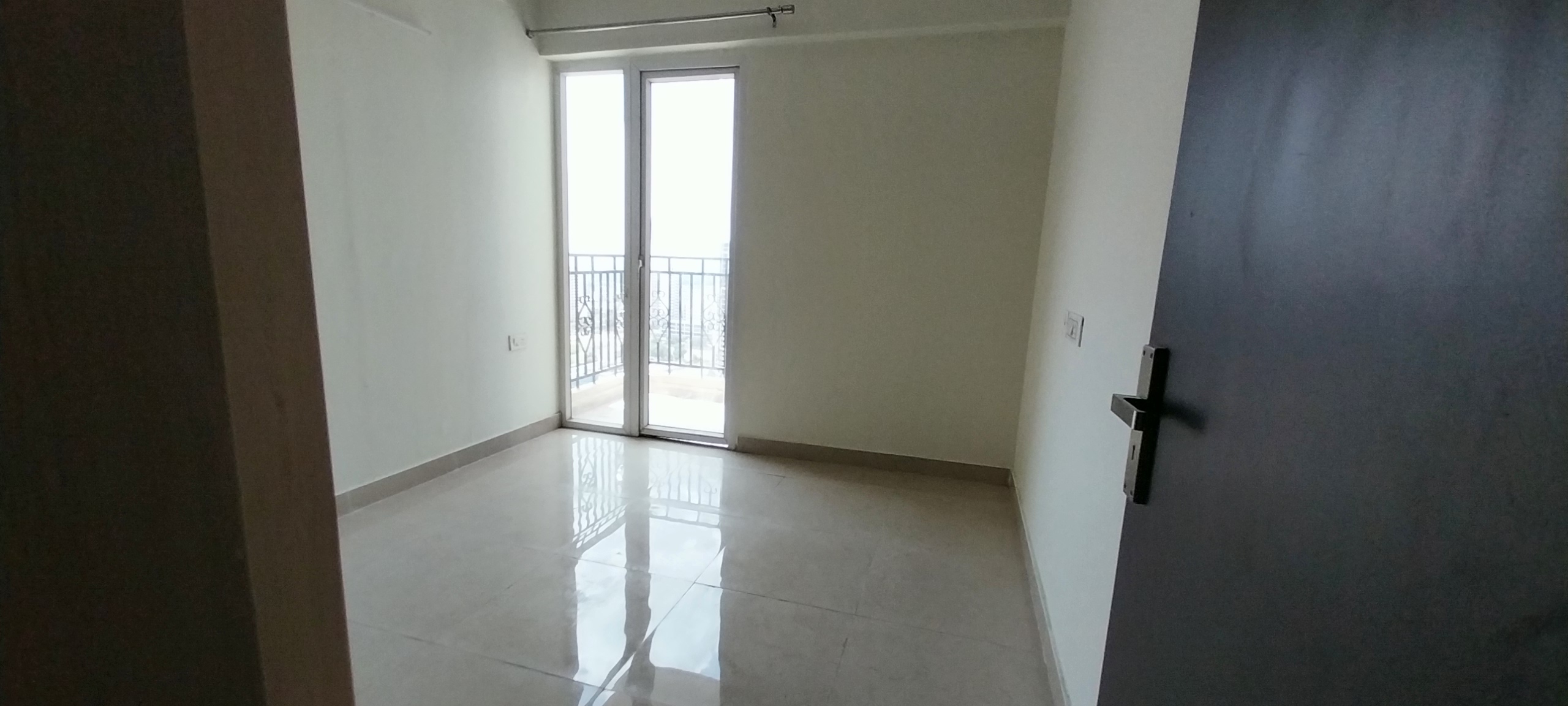 3 BHK + Extra Room 728 Sq.Ft. Apartment in Signature Global Golf Greens