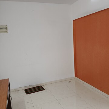 Room in 1 BHK Apartment at Ganga Tower II, Chembur – for Rent