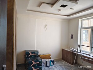 Room in 3 BHK Apartment at Aditya Capitol Heights, Hi Tech City – for Rent