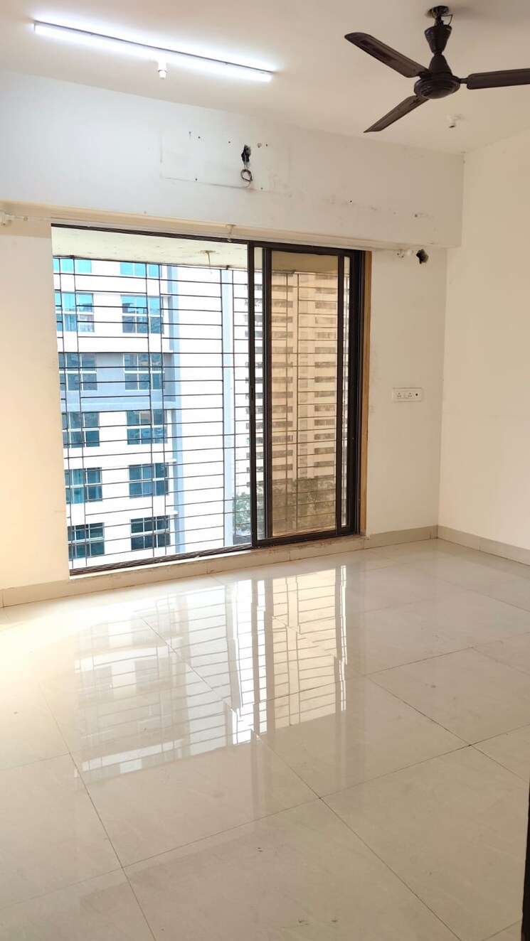 Room, infiniti-mall-malad 3 Bedroom 1500 Sq.Ft. Apartment In Malad West Mumbai 9558689