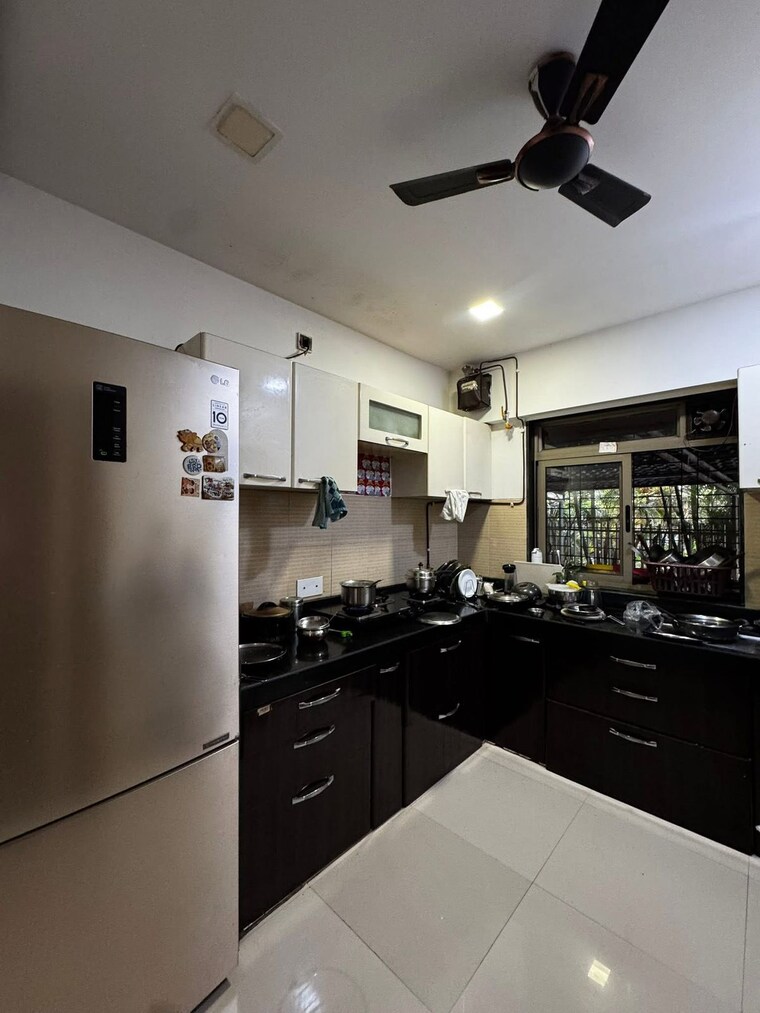 Kitchen, lodha-splendora 3 Bedroom 1164 Sq.Ft. Apartment In Ghodbunder Road Thane 9558711