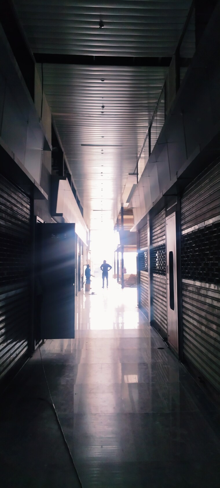 undefined, ska-arcadia Commercial Shop 350 Sq.Ft. In Wave City Ghaziabad 9558718