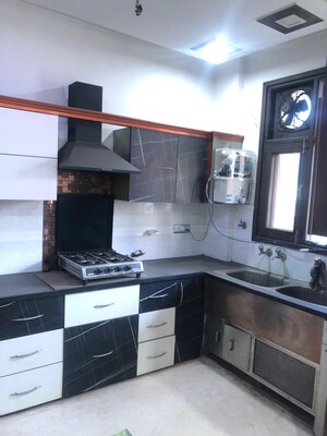 Kitchen in 3 BHK Apartment at Panchkula Urban Estate – for Rent