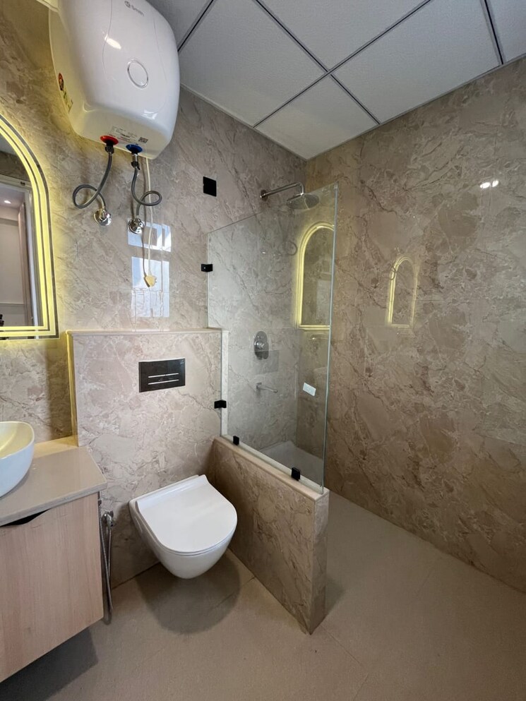 Bathroom, sector 42 1 Bedroom 710 Sq.Ft. Builder Floor In Sector 42 Gurgaon 9558739