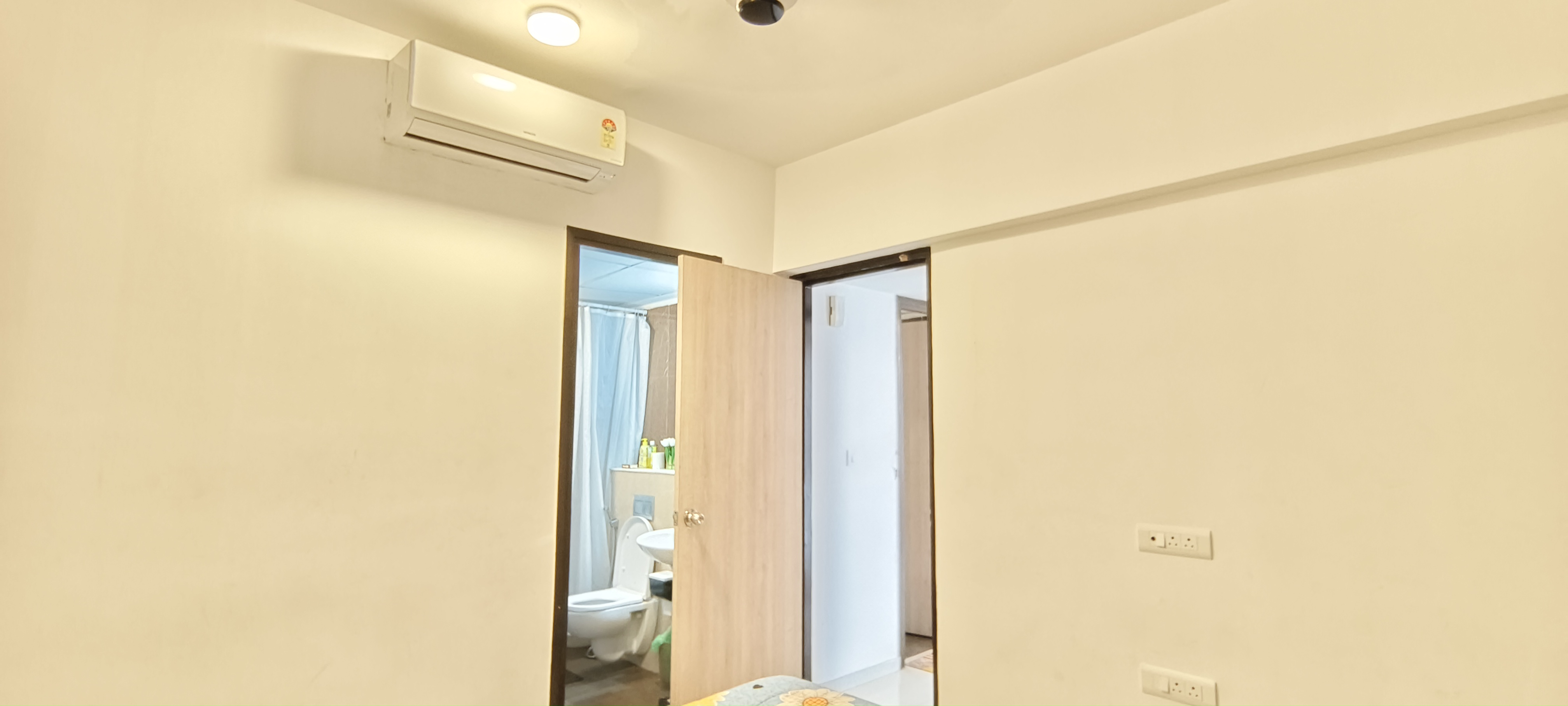 1.5 BHK Apartment For Sale in Lodha Palava Downtown