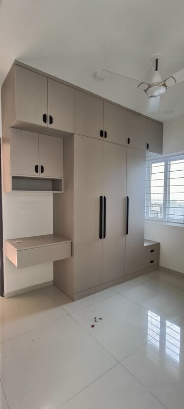 2 BHK Apartment For Rent in Prestige High Fields, Gachibowli