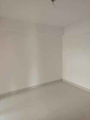 Room in 3 BHK Apartment at Mithila Colony – for Sale