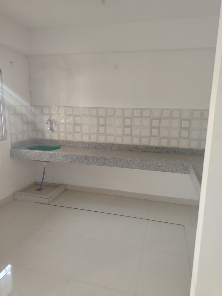 Kitchen, mithila colony 3 Bedroom 1515 Sq.Ft. Apartment In Mithila Colony Patna 9558837