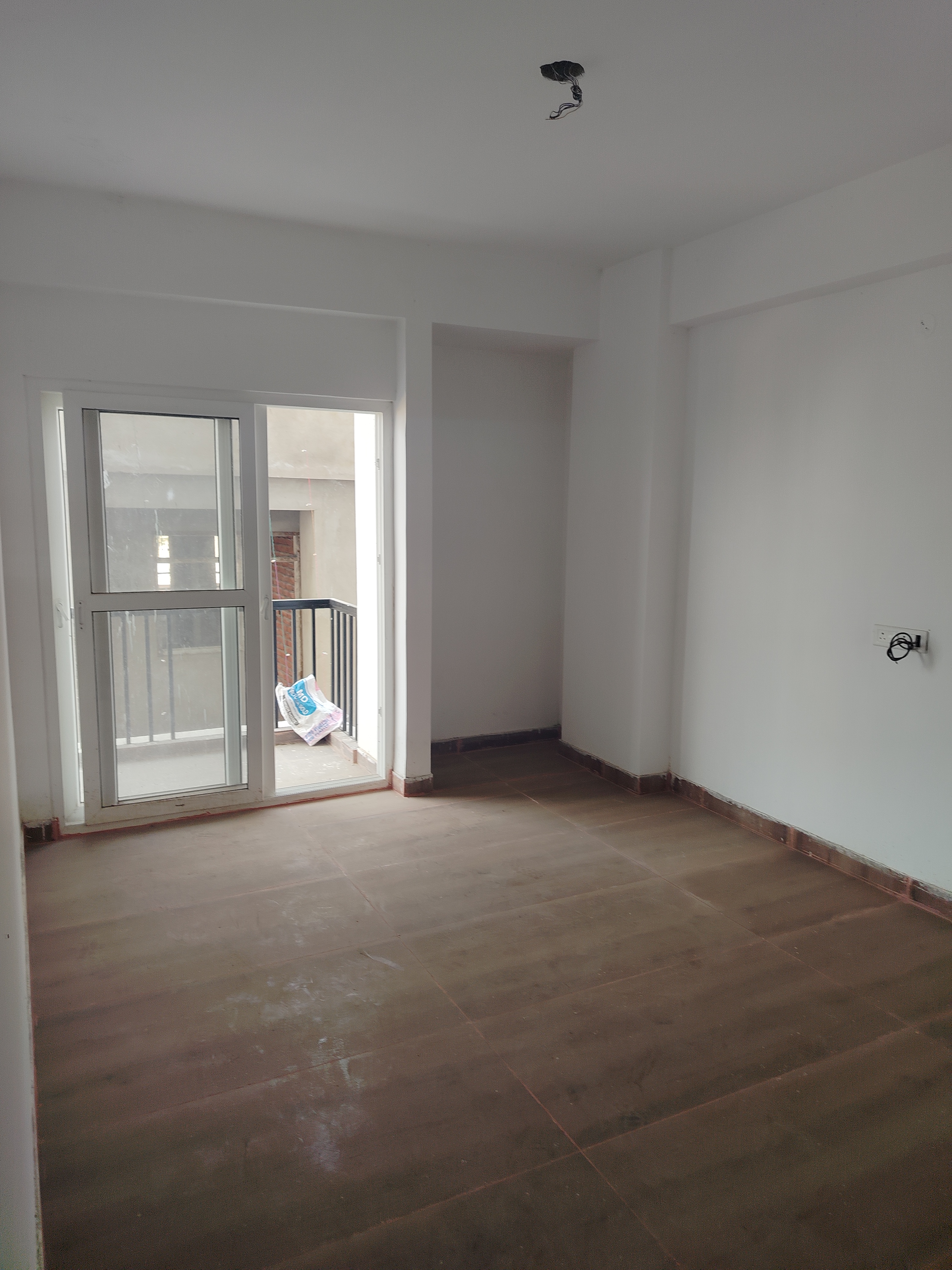 3 BHK Apartment For Sale in Winsome