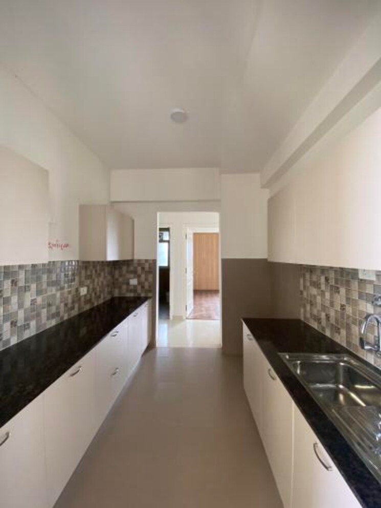 Kitchen, silverglades-the-melia 3 Bedroom 1845 Sq.Ft. Apartment In Sohna Sector 35 Gurgaon 9558849