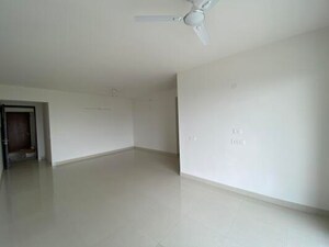 Room in 3 BHK Apartment at Silverglades The Melia, Sohna Sector 35 – for Rent