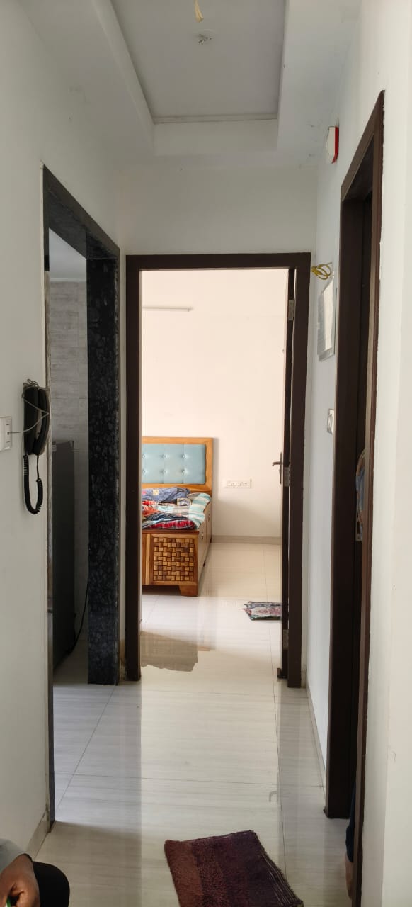 2 BHK + Extra Room Apartment For Rent in Mutha Sai Nirvana