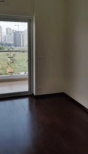 Room in 3 BHK Apartment at Shree Vardhman Victoria, Sector 70 – for Rent