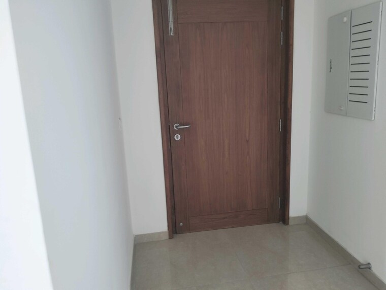 Room, tata-gurgaon-gateway 2.5 Bedroom 1580 Sq.Ft. Apartment In Sector 112 Gurgaon 9558966