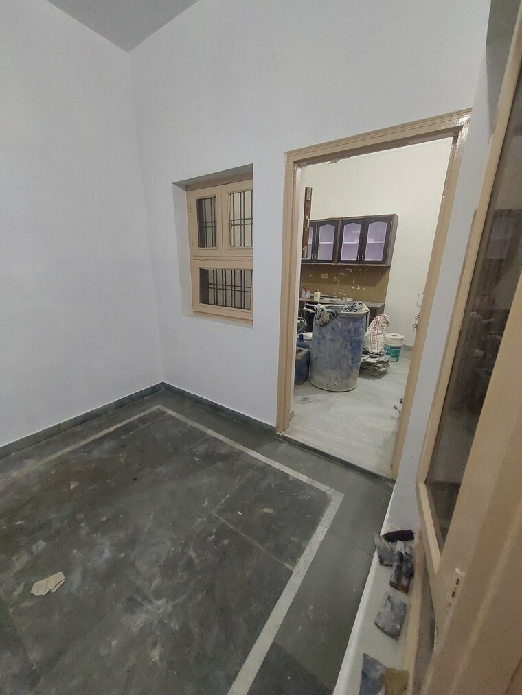 Room, indira nagar 3 Bedroom 1650 Sq.Ft. Independent House In Indira Nagar Lucknow 9558912