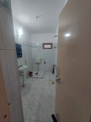 Bathroom in 3 BHK Independent House at Indira Nagar – for Rent