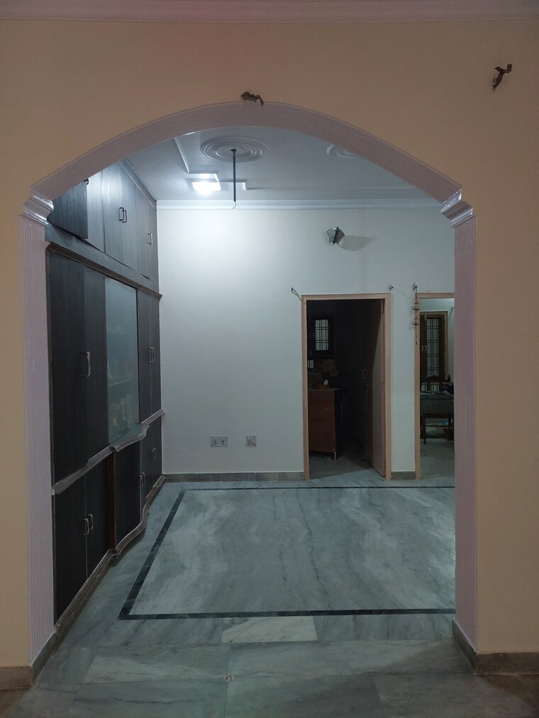 undefined, indira nagar 3 Bedroom 1650 Sq.Ft. Independent House In Indira Nagar Lucknow 9558912