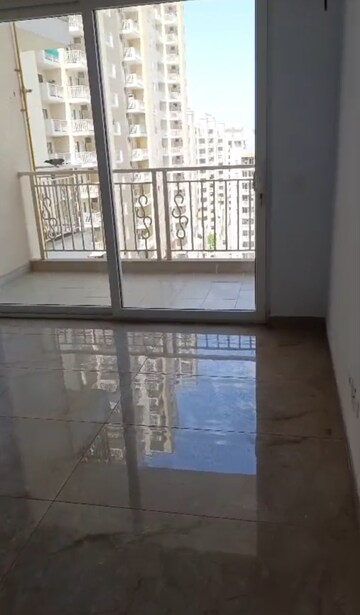 3 BHK Apartment For Rent in Emaar Palm Heights, Sector 77