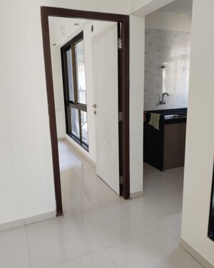 1 BHK Apartment For Rent in Chandak Nishchay, Borivali East