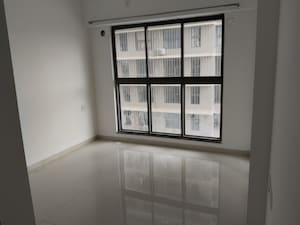 1 BHK Apartment For Rent in UK Iridium, Kandivali East
