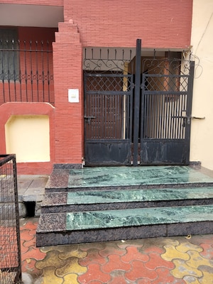 5 BHK Independent House – Exterior View View at Tulip Mall, Sector 46 - for Sale