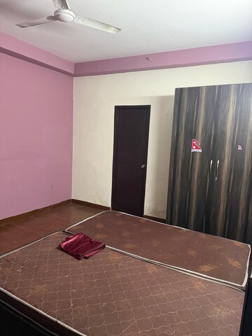 Bedroom in 3 BHK Apartment at Jaypee Greens The Castille, Jaypee Greens – for Rent