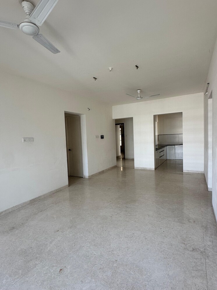 Room, rohan-kritika 3 Bedroom 2000 Sq.Ft. Apartment In Sinhagad Road Pune 9559070