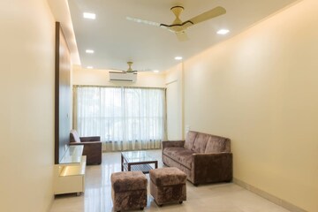 Living Room in 2 BHK Apartment at Vaibhav Apartment Prabhadevi, Prabhadevi – for Rent