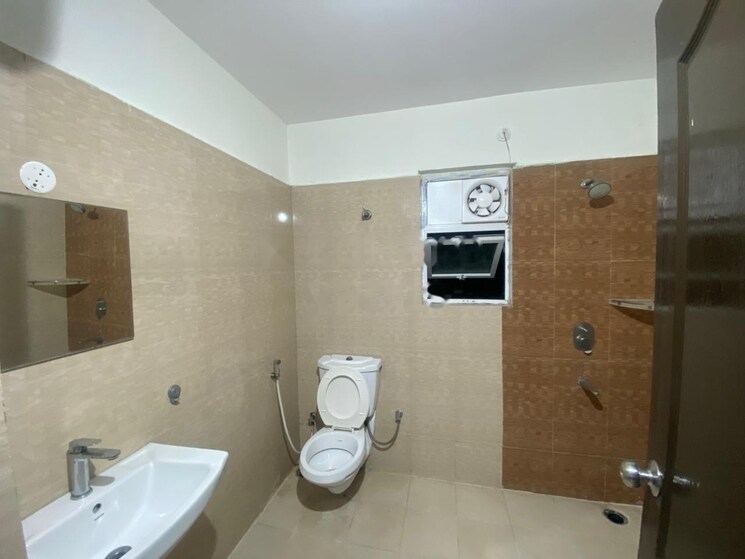 Bathroom, aditya-imperial-heights 3 Bedroom 1163 Sq.Ft. Apartment In Hafeezpet Hyderabad 9559069