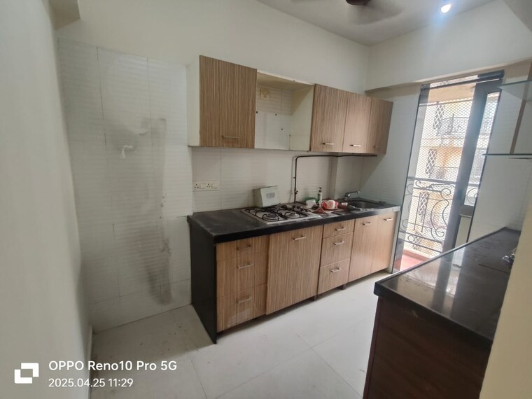 Kitchen, lake-primrose 3 Bedroom 1500 Sq.Ft. Apartment In Powai Mumbai 9559098