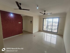 Room in 3 BHK Apartment at Lake Primrose, Powai – for Rent