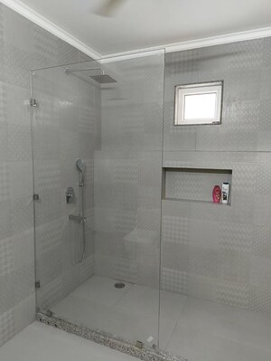 Bathroom in 3 BHK Builder Floor at South Extension I – for Rent