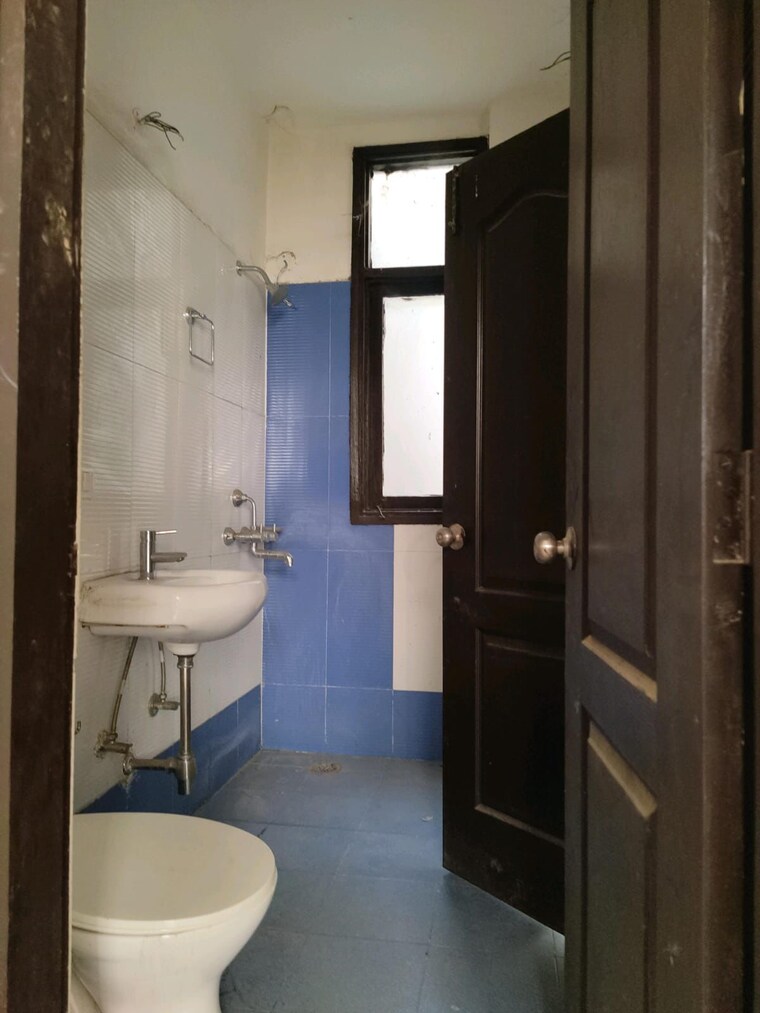 Bathroom, aditya-white-cottage 3 Bedroom 1377 Sq.Ft. Builder Floor In Dasna Ghaziabad 9559141