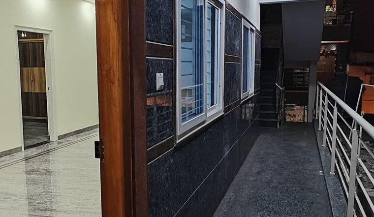 Balcony, rt nagar 6+ Bedroom 4800 Sq.Ft. Independent House In Rt Nagar Bangalore 9559121