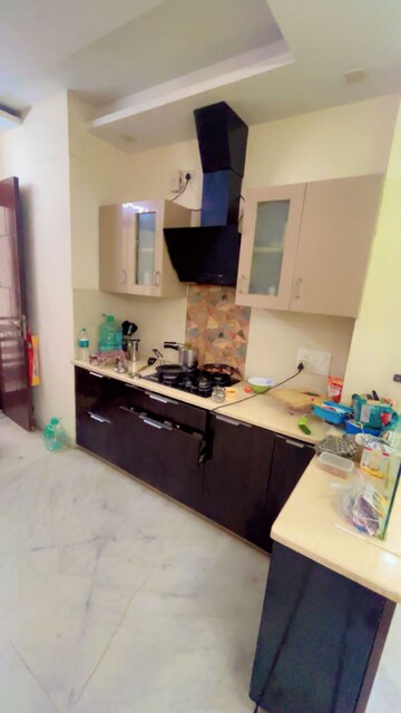 Kitchen in 3 BHK Builder Floor at Ardee City, Sector 52 – for Rent