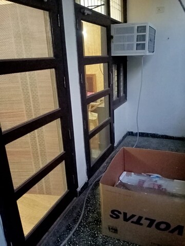 2 BHK Builder Floor For Rent in Sector 38