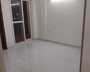 Room in 3 BHK Apartment at Salarpuria Sattva East Crest, Old Madras Road – for Rent