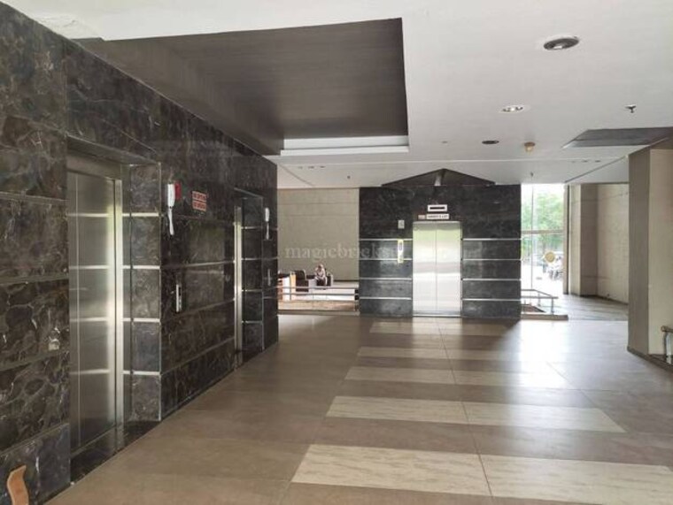 Other, iscon-elegance Commercial Office Space 2120 Sq.Ft. In Prahlad Nagar Ahmedabad 9559181