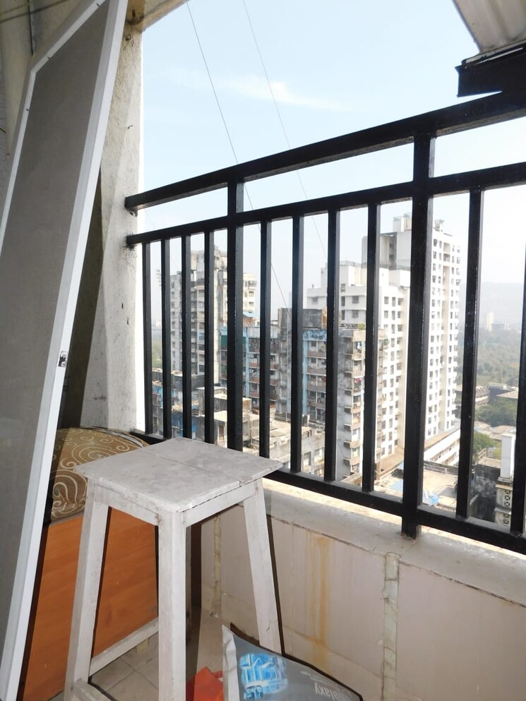 Balcony, thane west 2 Bedroom 600 Sq.Ft. Apartment In Thane West Thane 9559247