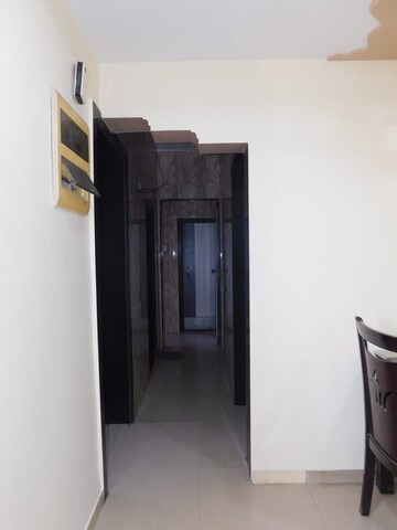 Furnished Amenities in 2 BHK Apartment at Thane West – for Sale